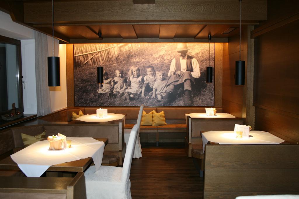 Hotel Tirolerhof Rodengo Buitenkant foto