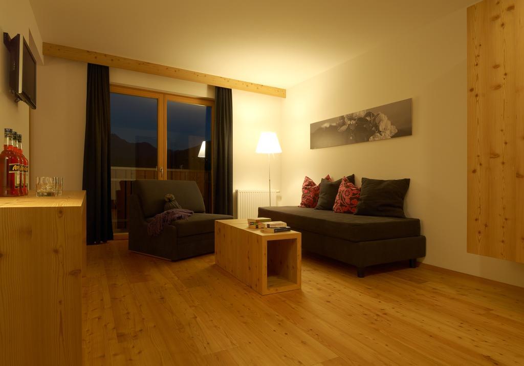 Hotel Tirolerhof Rodengo Kamer foto