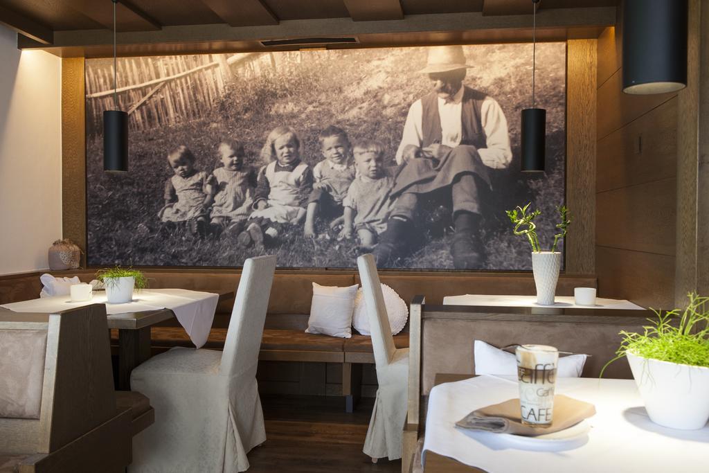 Hotel Tirolerhof Rodengo Buitenkant foto